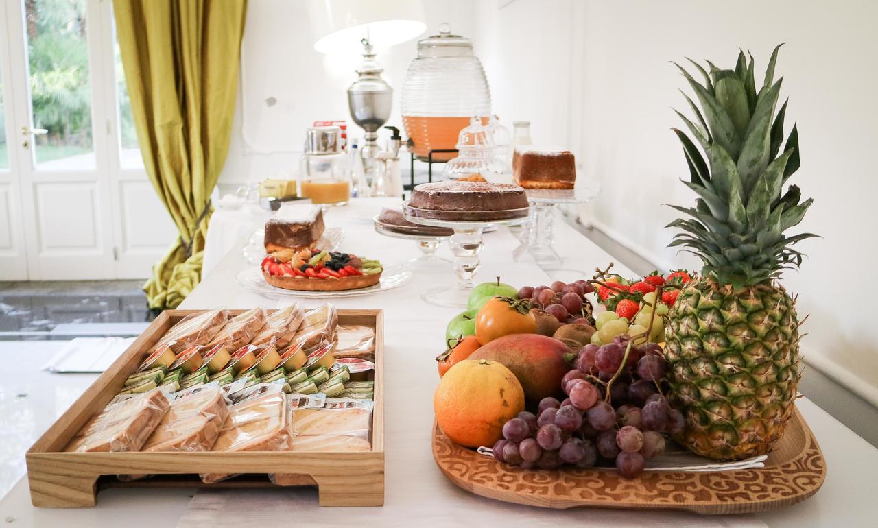 Palazzo Dei Concerti Bed & Breakfast Torre Annunziata Dış mekan fotoğraf