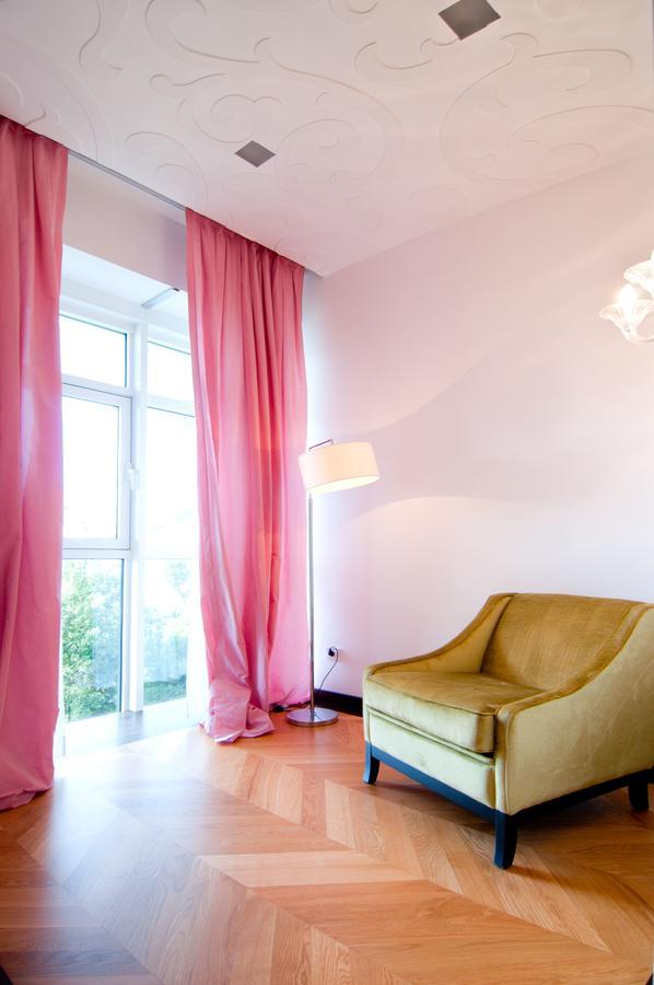 Palazzo Dei Concerti Bed & Breakfast Torre Annunziata Dış mekan fotoğraf