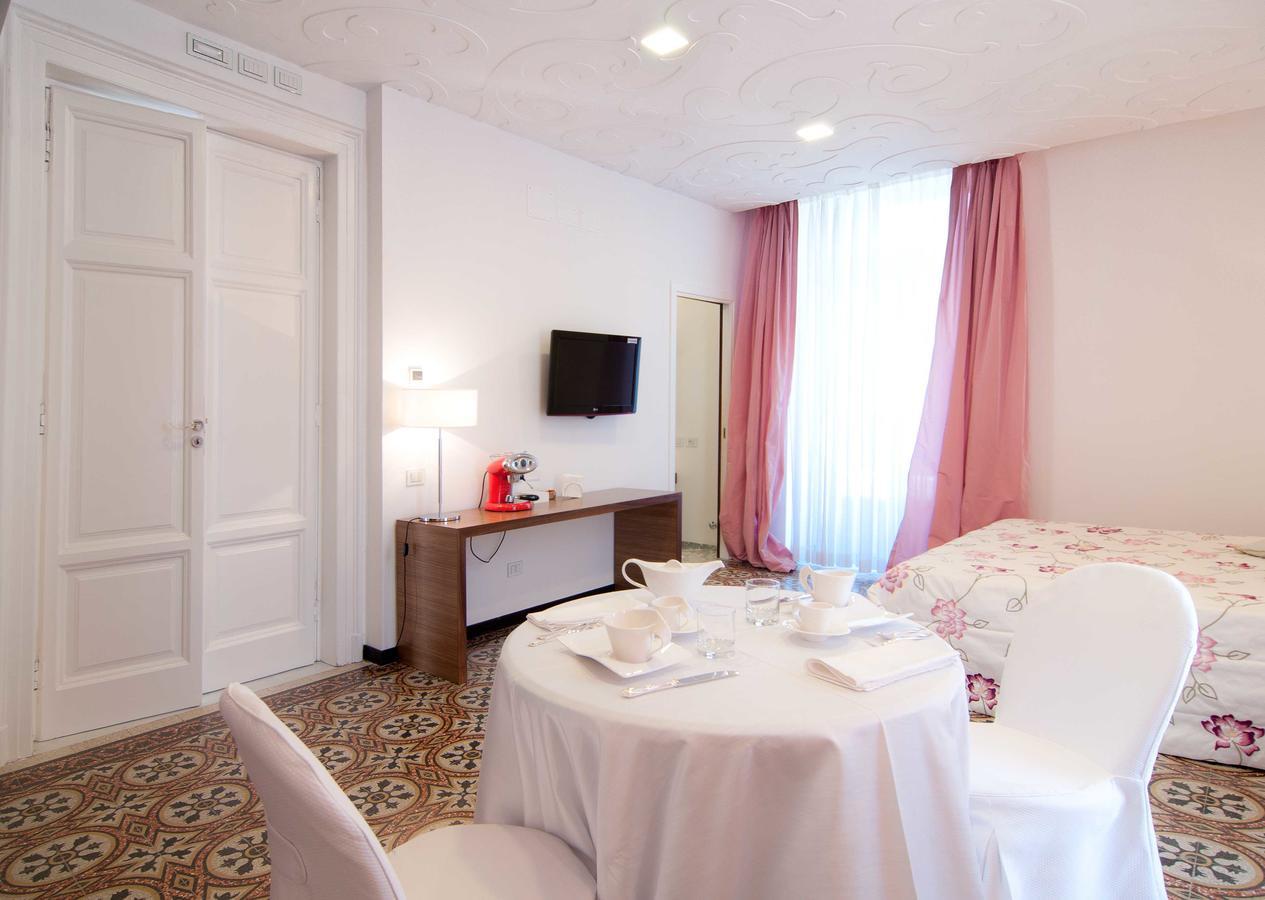 Palazzo Dei Concerti Bed & Breakfast Torre Annunziata Dış mekan fotoğraf